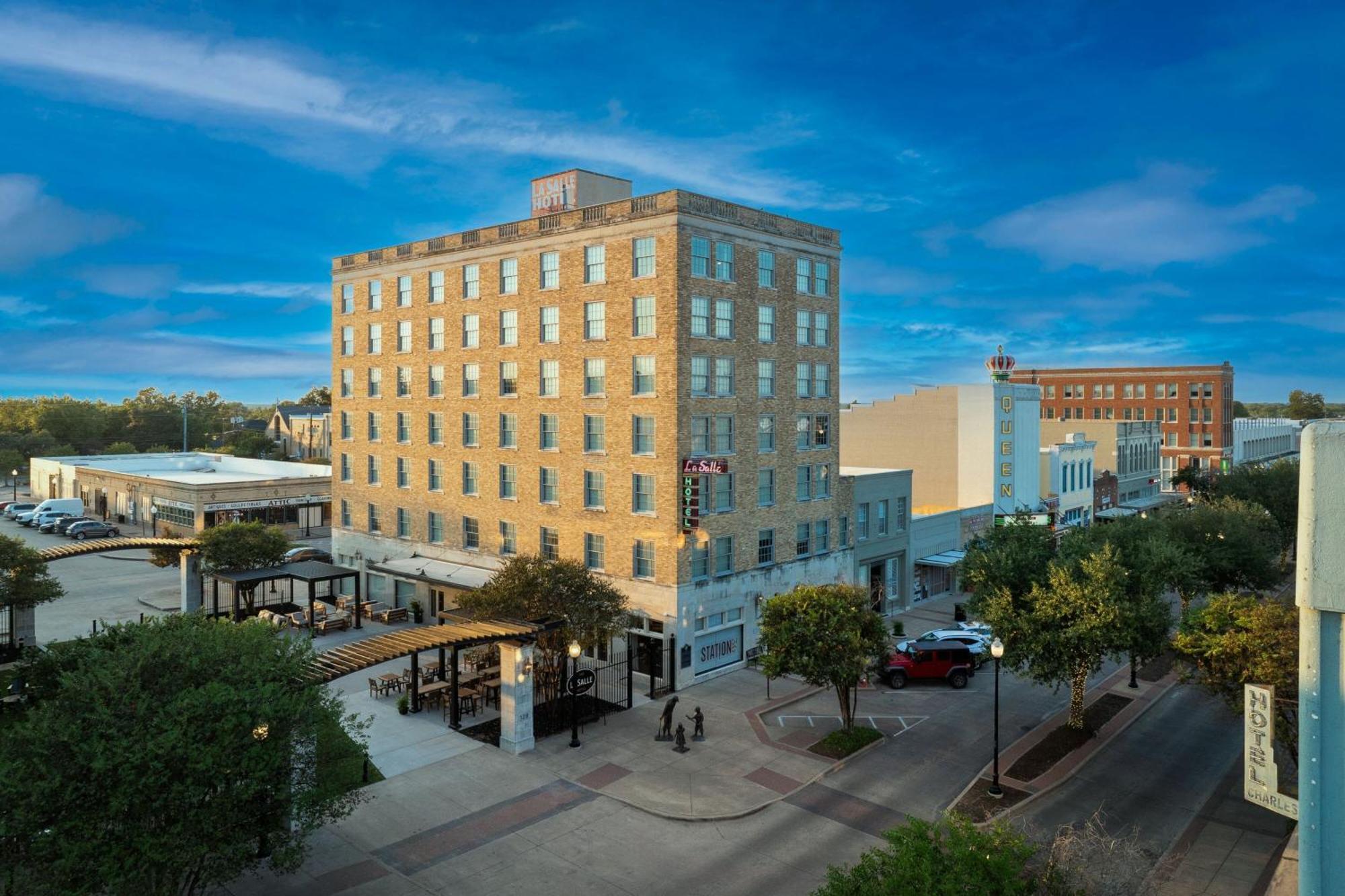 The LaSalle Hotel, Bryan College Station, a Tribute Portfolio Hotel Exterior photo